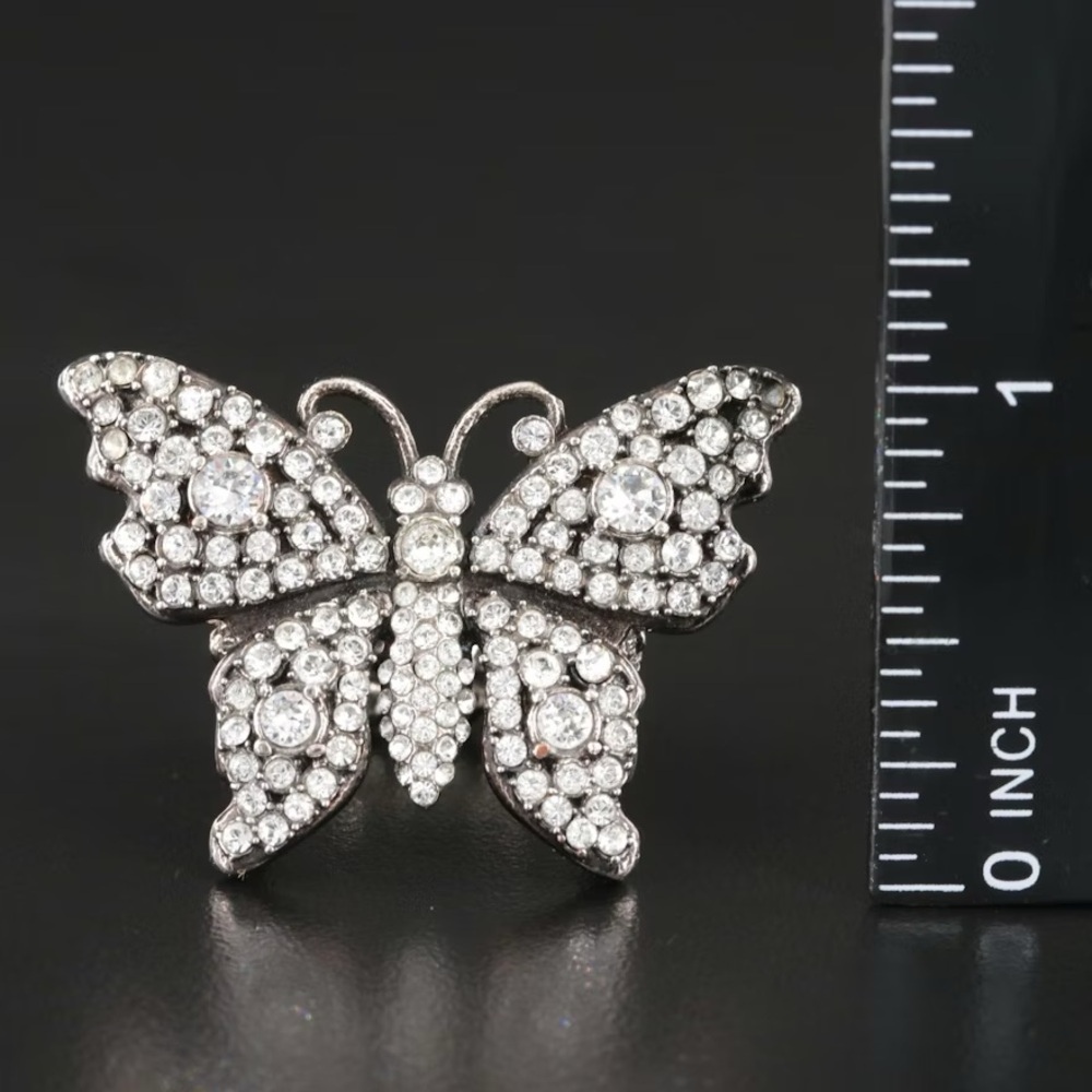 Gucci Crystal Butterfly Ring - Picture 2 of 5